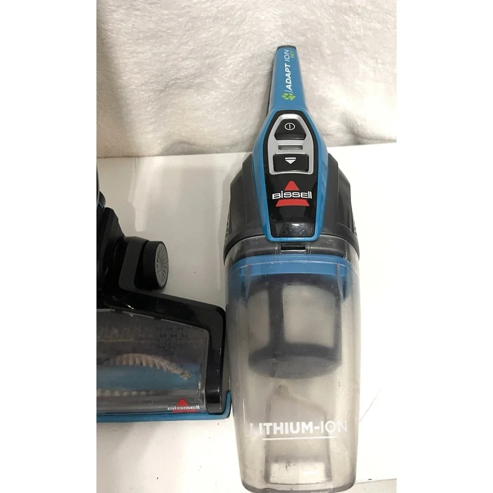 BISSELL Adapt Ion Pet 10.8V Lithium Ion 2 in 1 Cordless Vacuum * No Charger*